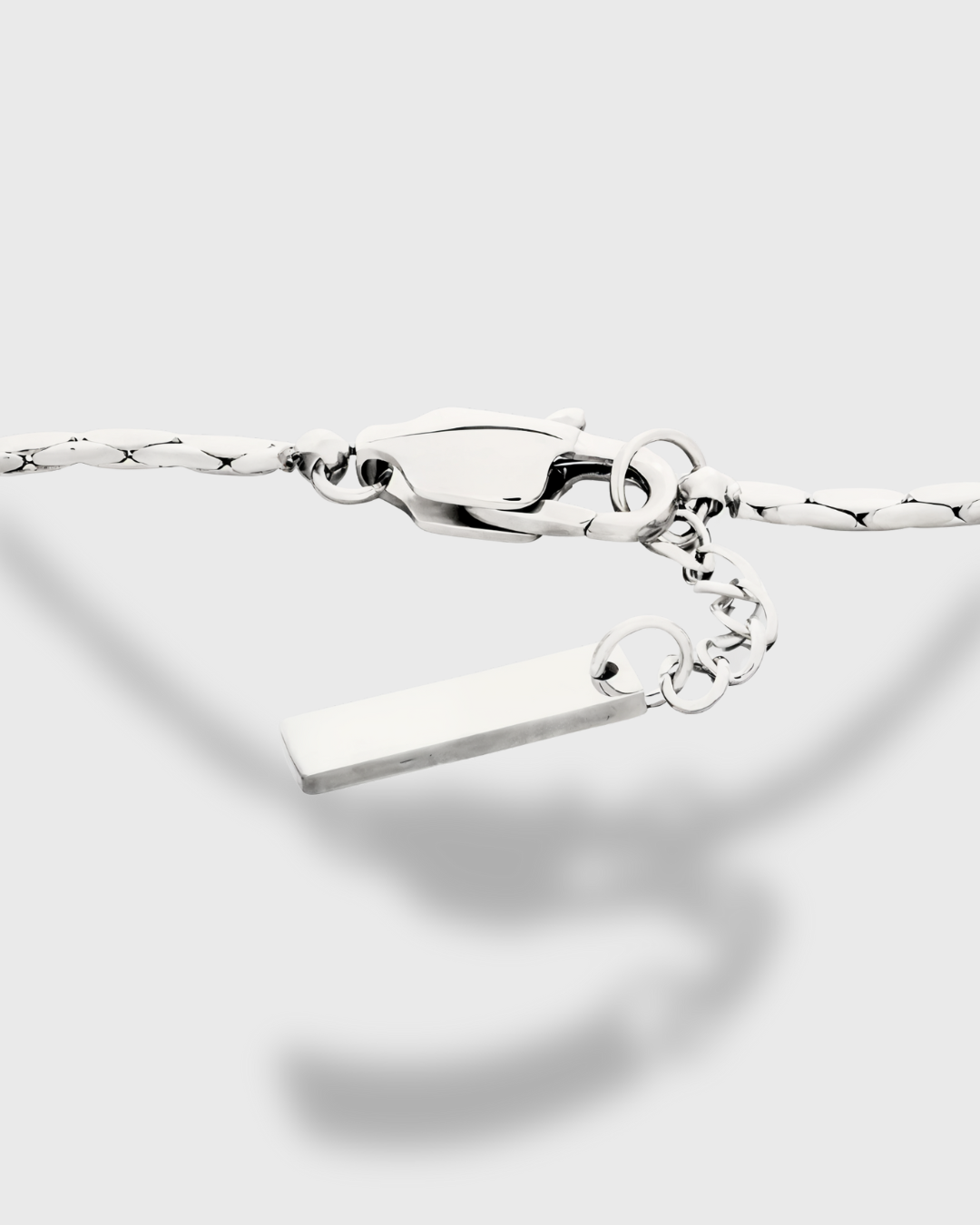 CHRONOVERE – WIRE BRACELET